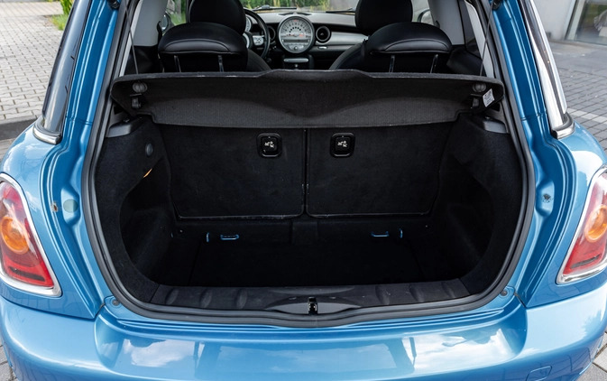 MINI Cooper S cena 22900 przebieg: 229000, rok produkcji 2006 z Bytów małe 529
